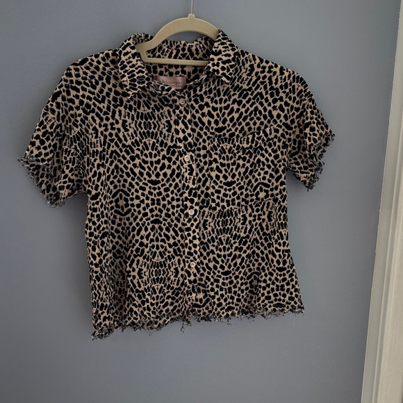 Philosophy Tops - Philosophy Black and Tan Leopard Button Down Shirt